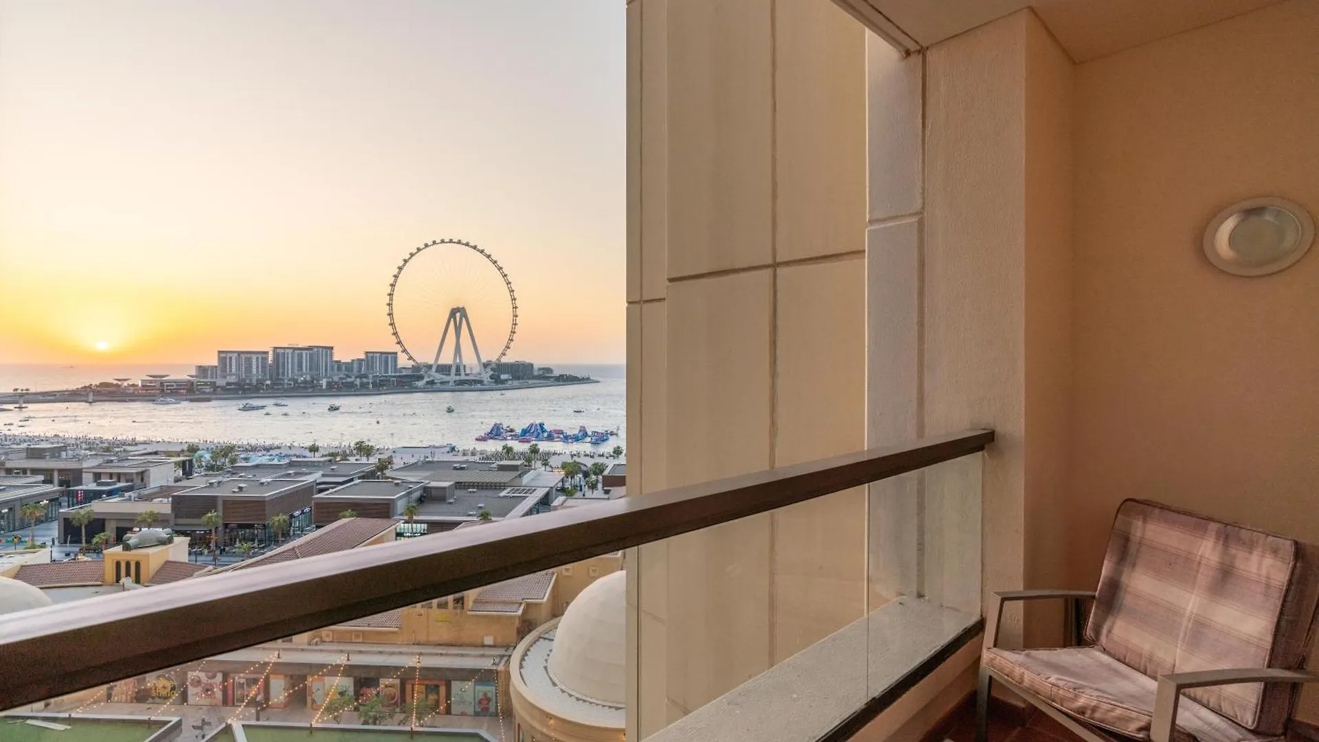 Jbr Beach Walk Apartment Front Sea Amazing View Dubai